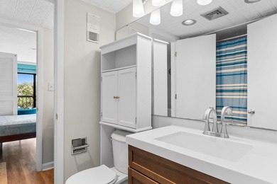Discover the perfect blend of comfort and coastal charm in this - photo 13