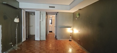 This one bedroom, one bathroom unit offers over 1,000 square - photo 13