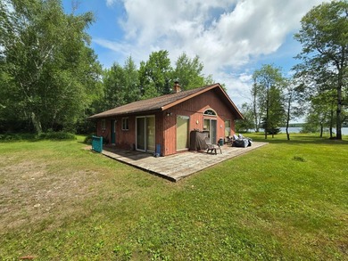 (202/AS) Peace and tranquility encapsulate this Northwoods - photo 15