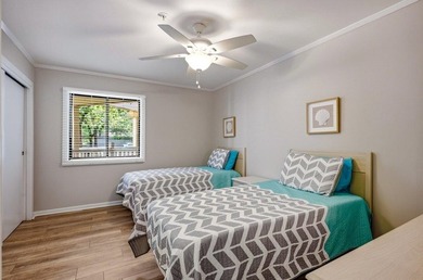 Welcome to this beautiful first-floor, end-unit 2-bedroom - photo 18