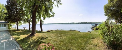 Enjoy lakeside living in this charming 2-bedroom, 2-bath home - photo 27
