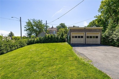 Welcome to this beautifully updated Colonial in the highly - photo 28