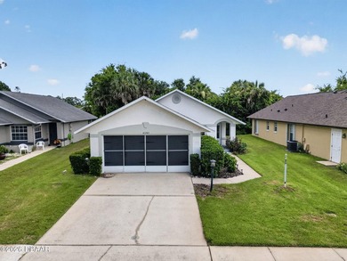 Lovingly maintained and move-in ready, this charming 3-bedroom - photo 33