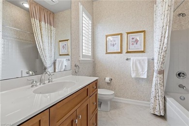 This expansive single-story manor, boasting 3 bedrooms plus den - photo 45