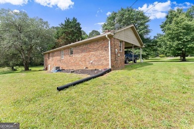 Discover the possibilities with this charming brick ranch - photo 7