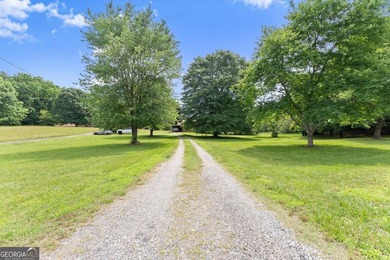 Discover the possibilities with this charming brick ranch - photo 9