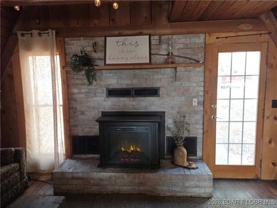 Truman Lake Home For Sale in  Missouri