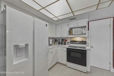 Welcome to this spacious 4-bedroom, 2.5-bath pool home located - photo 19