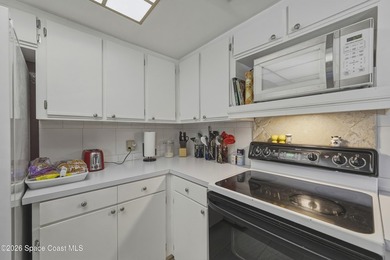 Welcome to this spacious 4-bedroom, 2.5-bath pool home located - photo 20