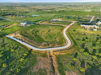 Extremely pleased to offer the most BREATHTAKING property - photo 21