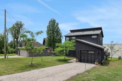 Contemporary Waterfront Home - photo 1