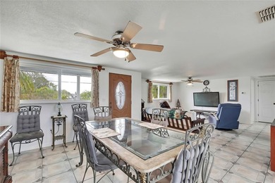 Only 5 minutes to the Gulf, this waterfront 2-bedroom, 1-bath - photo 8