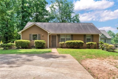 Lake Home Sale Pending in Dawsonville, Georgia