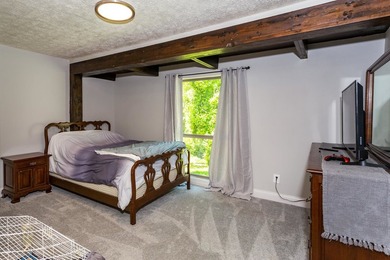 Rare opportunity to own a true riverfront property. Offering - photo 8