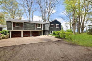 Lake Home For Sale in Lake City, Pennsylvania