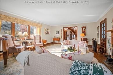 Nestled on a quiet dead-end street in the heart of South Hills - photo 4