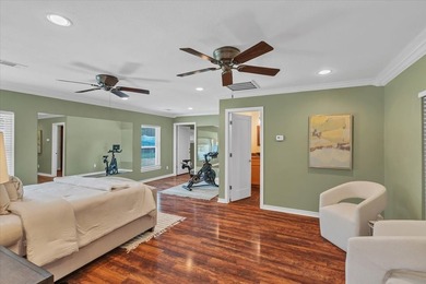 Welcome to a beautifully updated Grapevine home where generous - photo 7