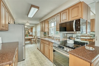 GET EXCITED! MOVE-IN READY RANCH has been LOVINGLY CARED FOR by - photo 19