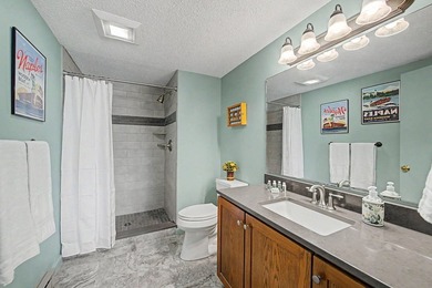 Highly Motivated Seller - Turnkey Condo on Long Lake with a - photo 21