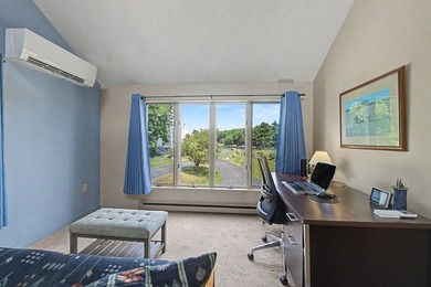 Highly Motivated Seller - Turnkey Condo on Long Lake with a - photo 27