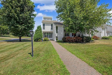 Highly Motivated Seller - Turnkey Condo on Long Lake with a - photo 47