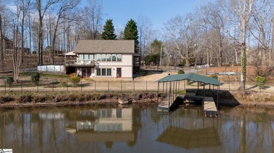 Lyman Lake Home For Sale in Lyman South Carolina