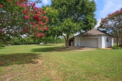 Lake Home For Sale in Waxahachie, Texas