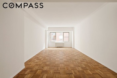 Welcome to Residence 9M at 55 East 87th Street, a rare - photo 3