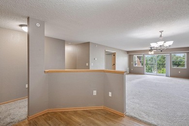 Welcome to effortless 55+ living in this beautifully updated - photo 19