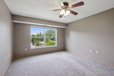 Welcome to effortless 55+ living in this beautifully updated - photo 25