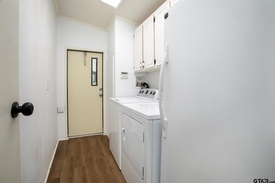Lake Palestine Getaway - Affordable Lake Living at Its Best! - photo 31