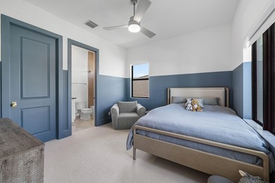 Elegant, inviting, and impeccably designed, this exceptional - photo 39