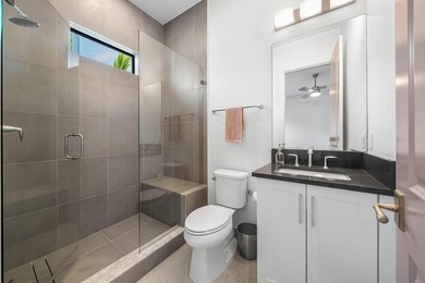 Elegant, inviting, and impeccably designed, this exceptional - photo 43