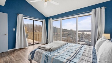 Motivated Seller!! Experience elevated lake living in this - photo 3
