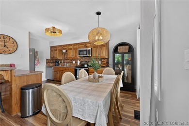TURNKEY & MOVE IN READY!!! Packed with features that are hard to - photo 17