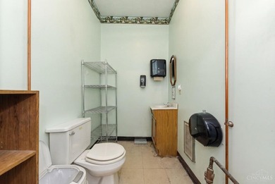 Turn-key commercial opportunity with established business on - photo 30