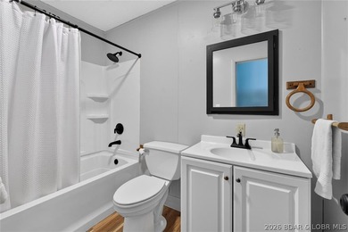 TURNKEY & MOVE IN READY!!! Packed with features that are hard to - photo 36