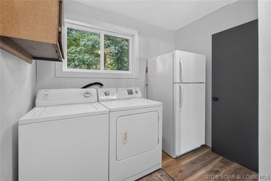TURNKEY & MOVE IN READY!!! Packed with features that are hard to - photo 38