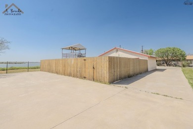 Rare in-town waterfront opportunity! This unique property offers - photo 5
