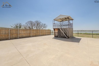 Rare in-town waterfront opportunity! This unique property offers - photo 7