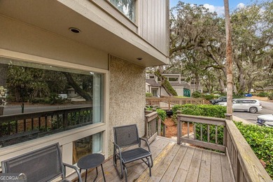 Welcome to your completely renovated retreat in the heart of the - photo 8