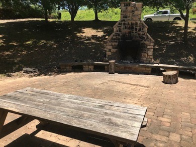 Welcome to 1023 Harts Cove Way, a well-maintained and - photo 24