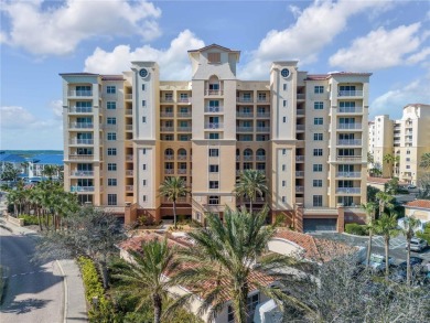 Lake Condo For Sale in New Smyrna Beach, Florida