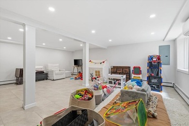 Step into this beautifully updated 3-bedroom, 1.5-bath ranch - photo 20