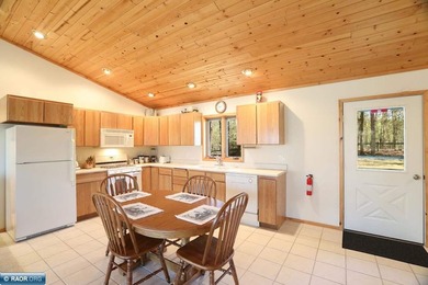 Lake Vermilion Home. South-Facing On Everett Bay Just Off South - photo 32