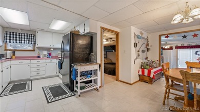 CALLING ALL WEEKEND WARRIORS, BOATERS, AND LAKE-LIFE DREAMERS!