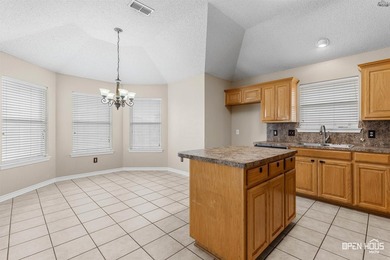 FOR SALE OR LEASE: 6025 Natchez Trace is a move-in ready 4 - photo 8