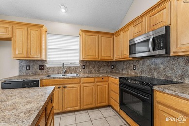 FOR SALE OR LEASE: 6025 Natchez Trace is a move-in ready 4 - photo 10