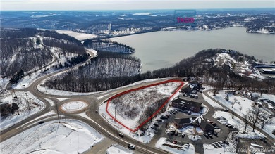 Not many lake view commercial sites locations like this come up - photo 3