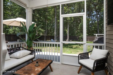 Built in 2021, 209 Rosemount offers one of today's most - photo 8